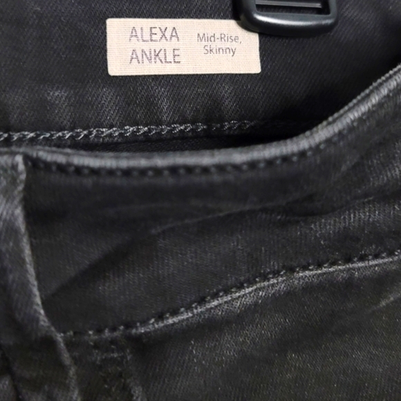 Mavi Black denim "Alexa" mid-rise skinny jeans.  Size 30 - Picture 10 of 12